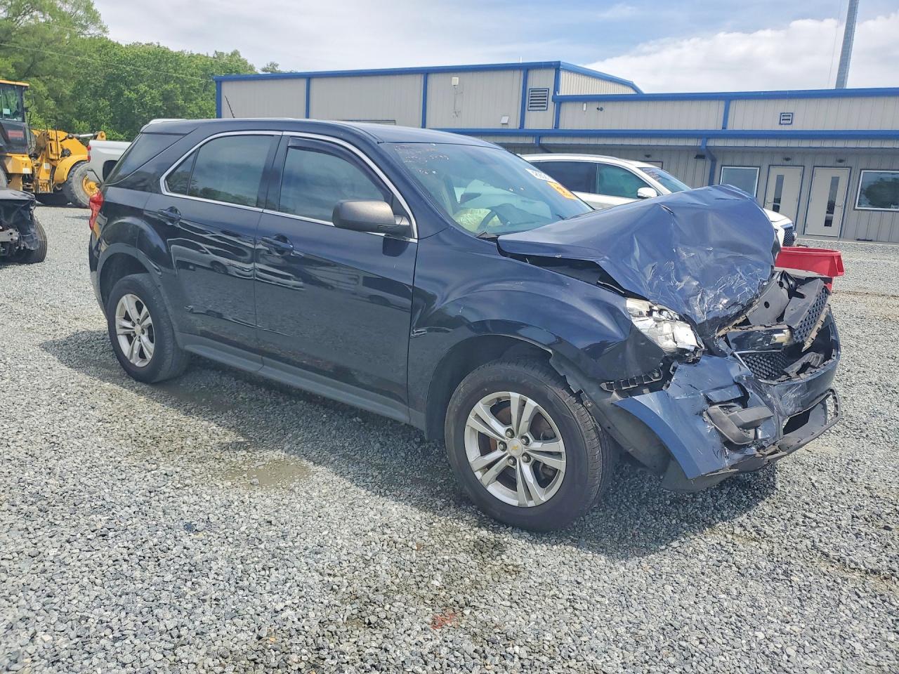 2015 CHEVROLET EQUINOX LS photo 4