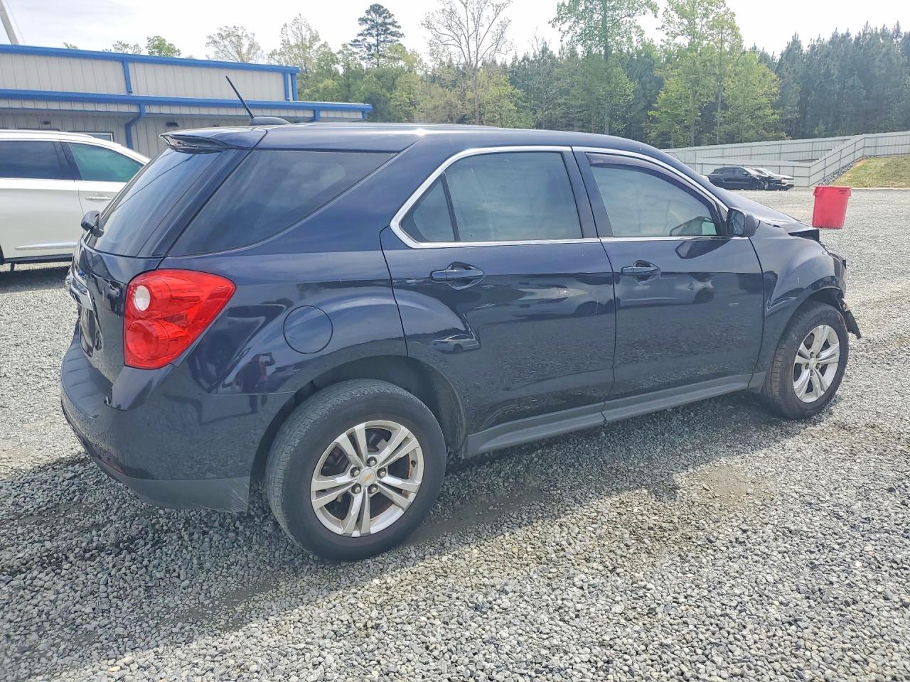 2015 CHEVROLET EQUINOX LS photo 3