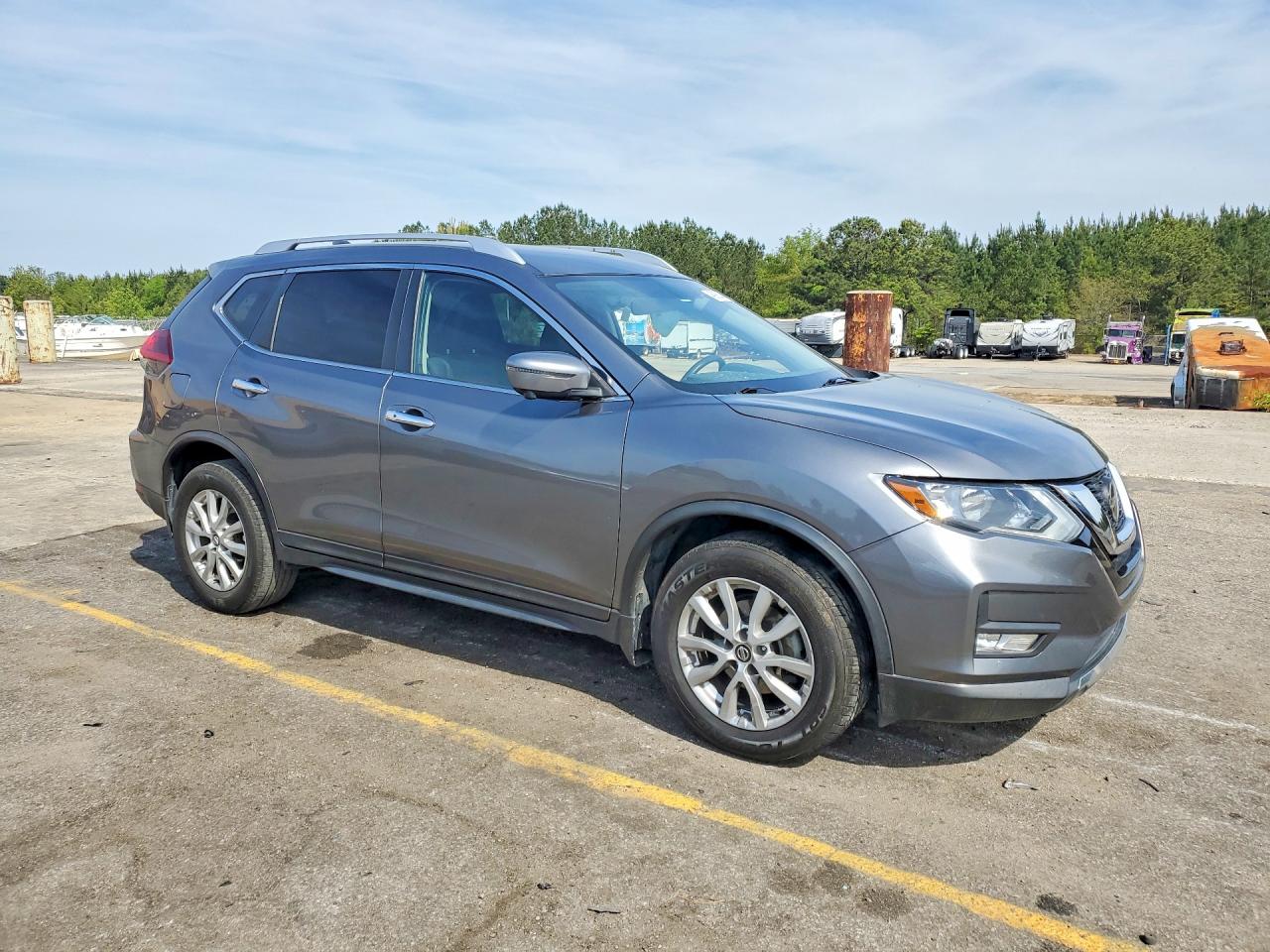 2018 NISSAN ROGUE SV photo 7