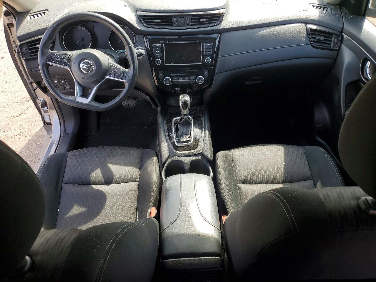 2018 NISSAN ROGUE SV photo 15
