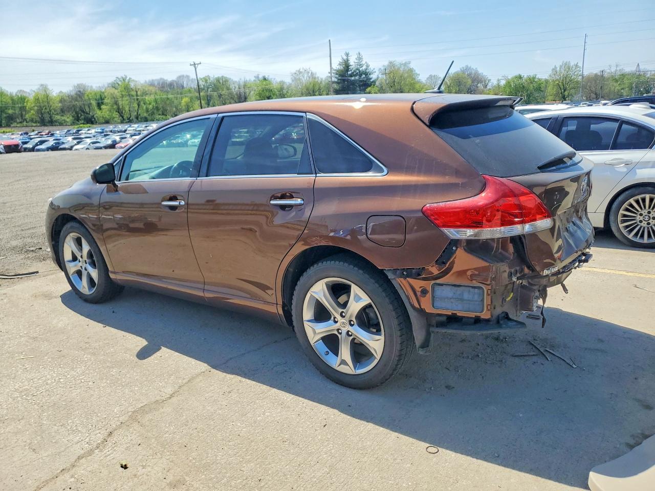 2010 TOYOTA VENZA FWD V6 photo 4