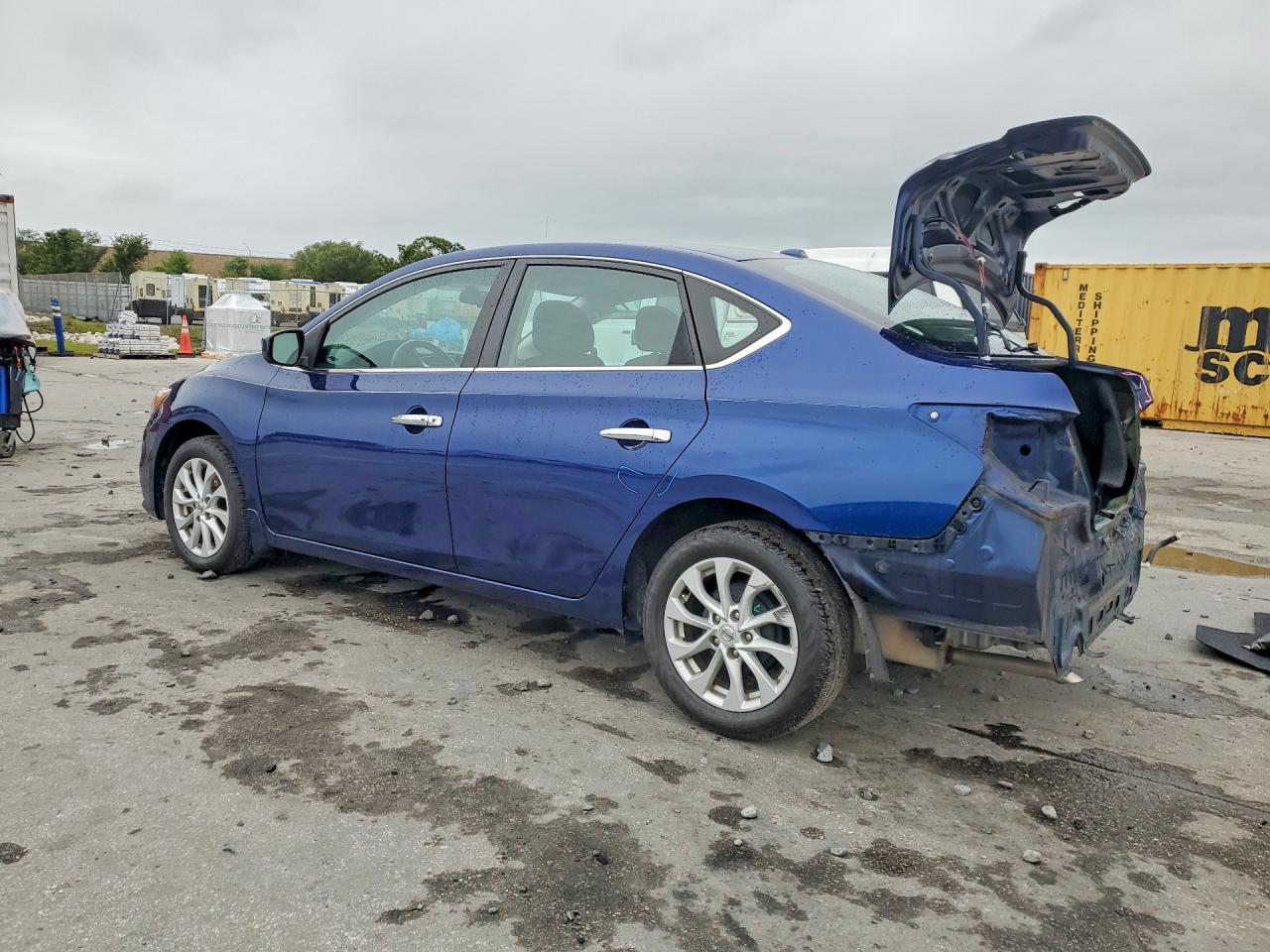2018 NISSAN SENTRA SV photo 4