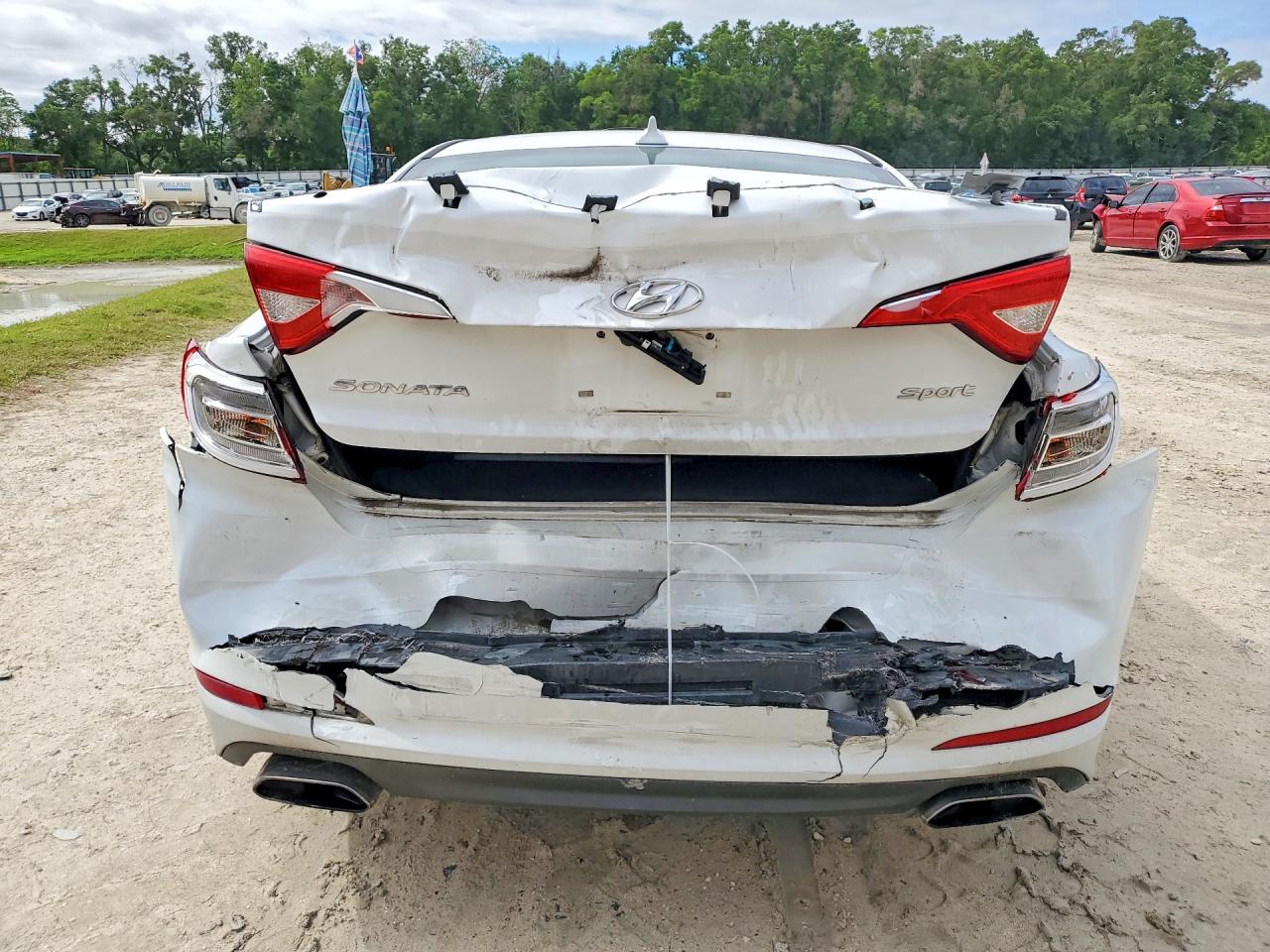 2017 HYUNDAI SONATA SPORT photo 16