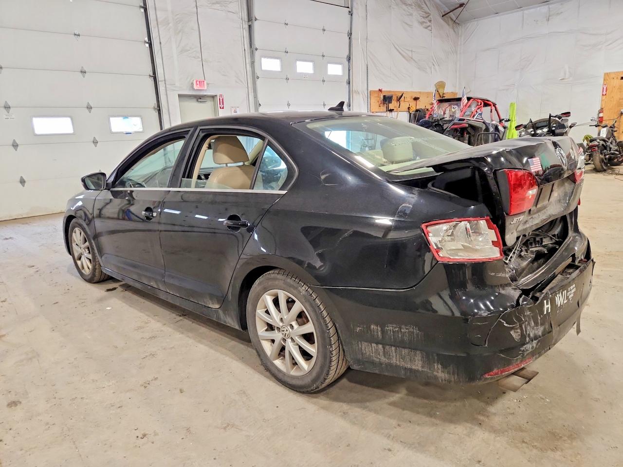 2014 VOLKSWAGEN JETTA SE photo 2