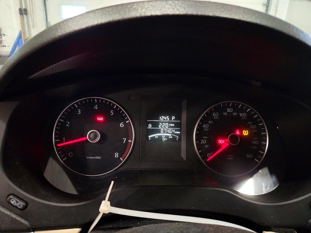 2014 VOLKSWAGEN JETTA SE photo 9