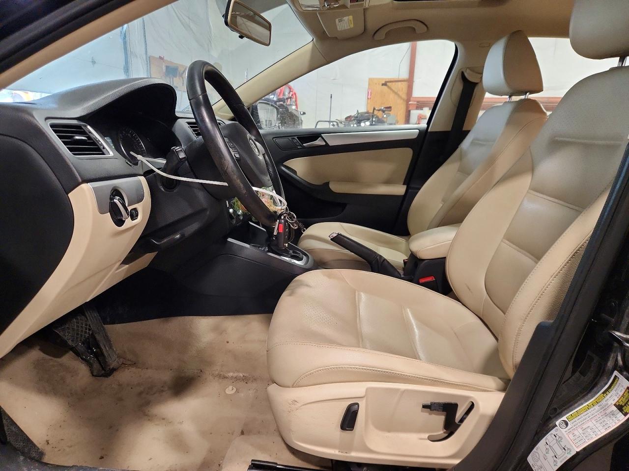 2014 VOLKSWAGEN JETTA SE photo 7