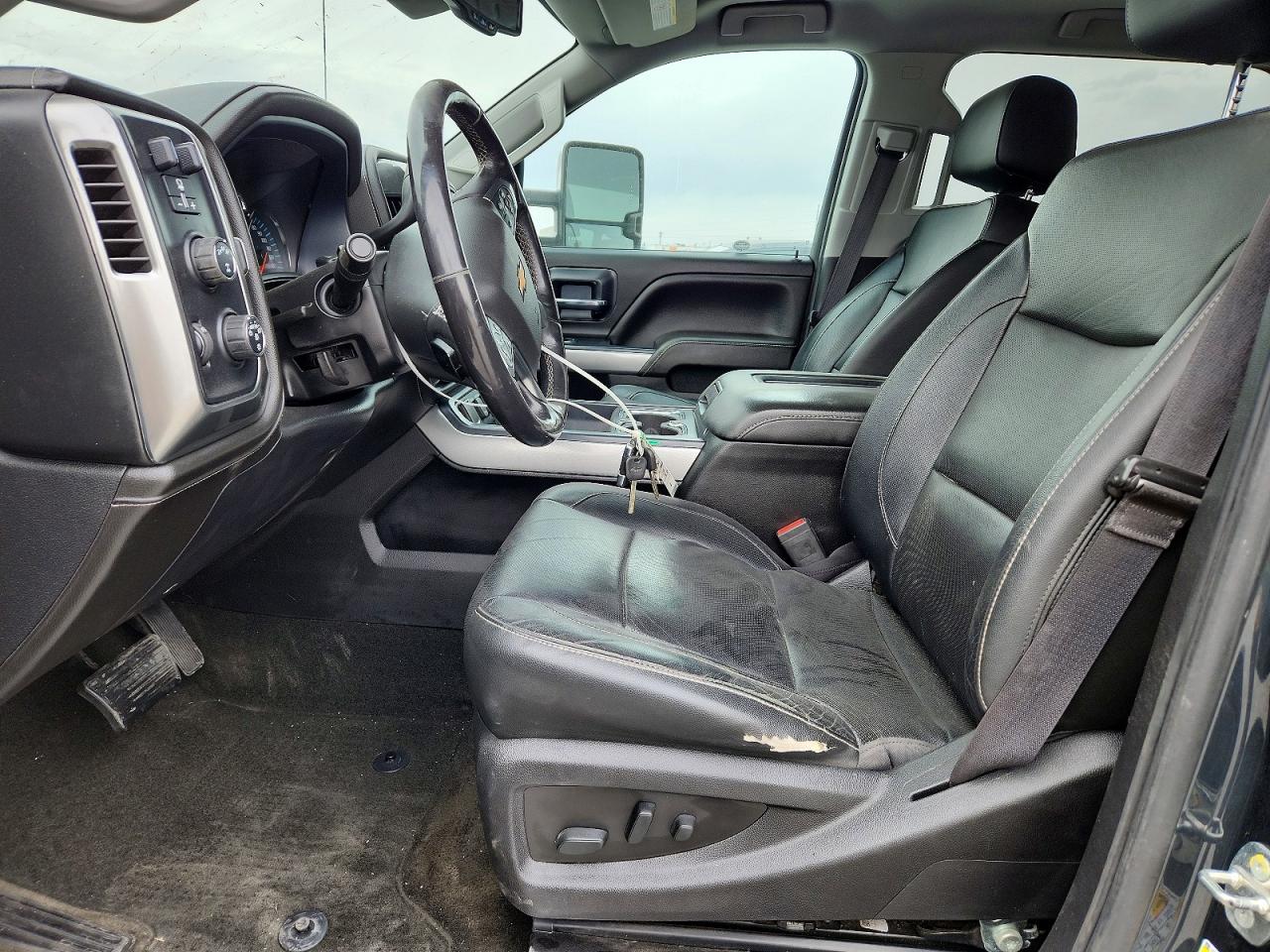 2018 CHEVROLET SILVERADO K2500 HEAVY DUTY LTZ photo 13