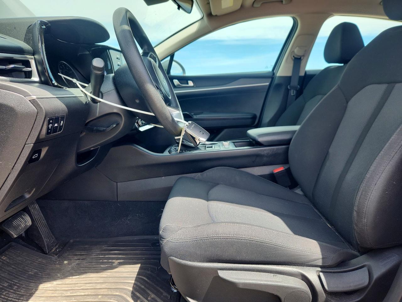 2023 KIA K5 LXS photo 7