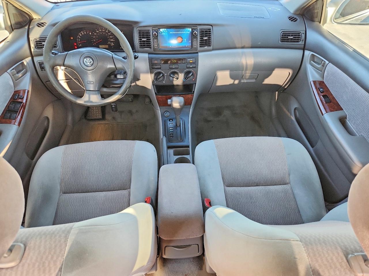 2005 TOYOTA COROLLA LE photo 22