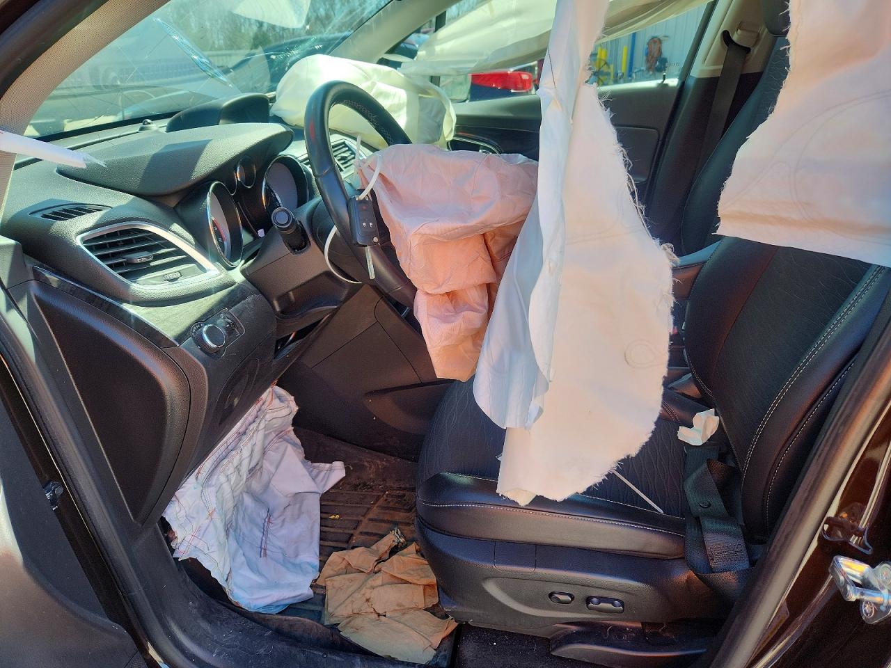 2015 BUICK ENCORE photo 7
