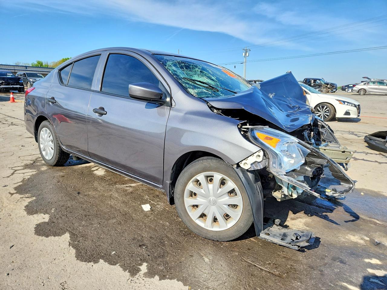 2018 NISSAN VERSA S PLUS photo 10
