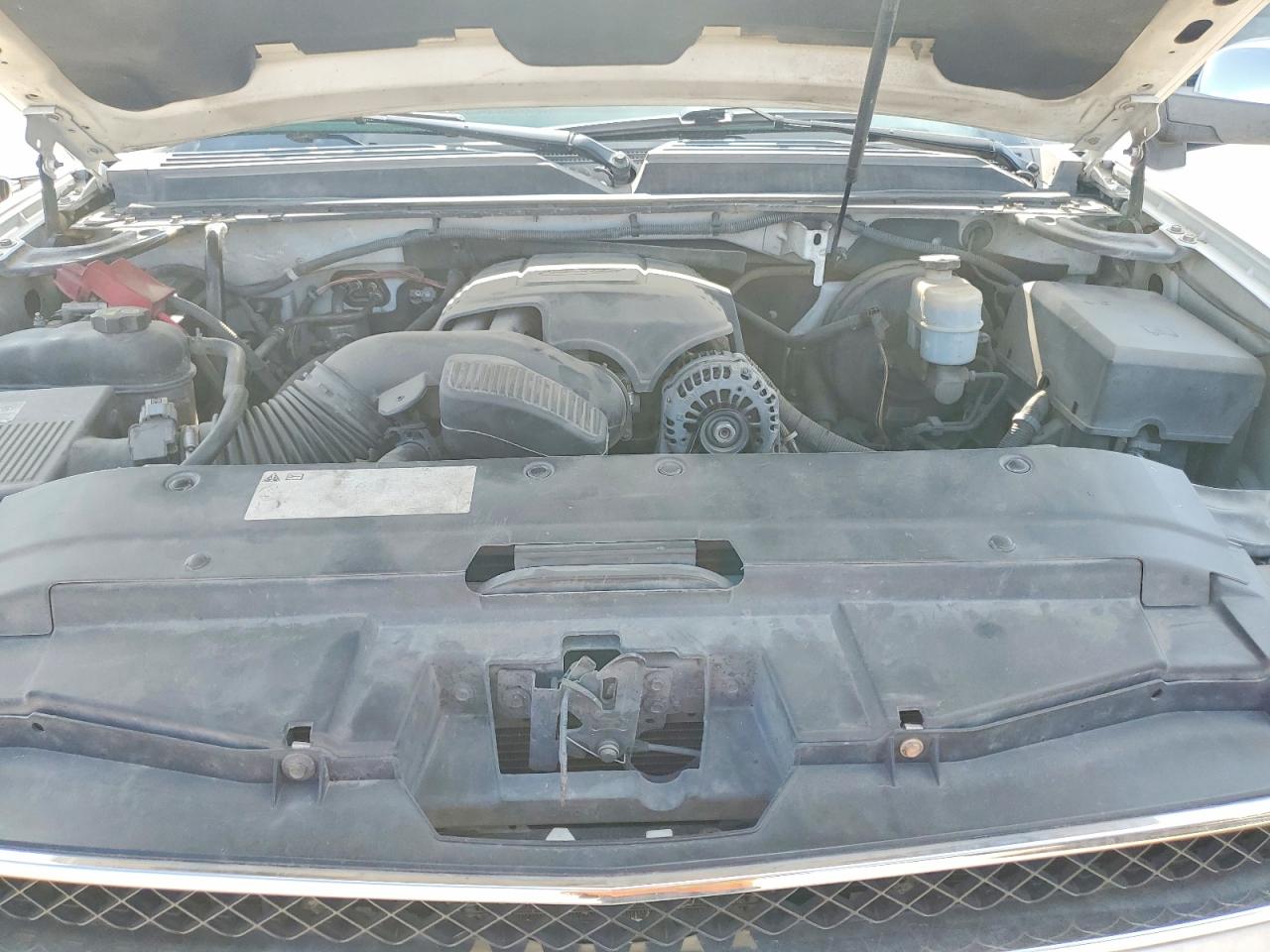 2011 CHEVROLET AVALANCHE LS photo 21