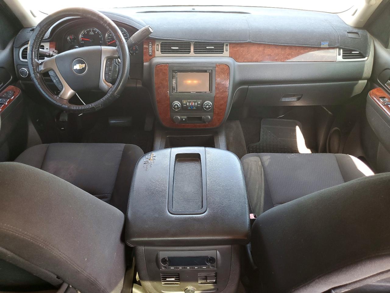 2011 CHEVROLET AVALANCHE LS photo 15