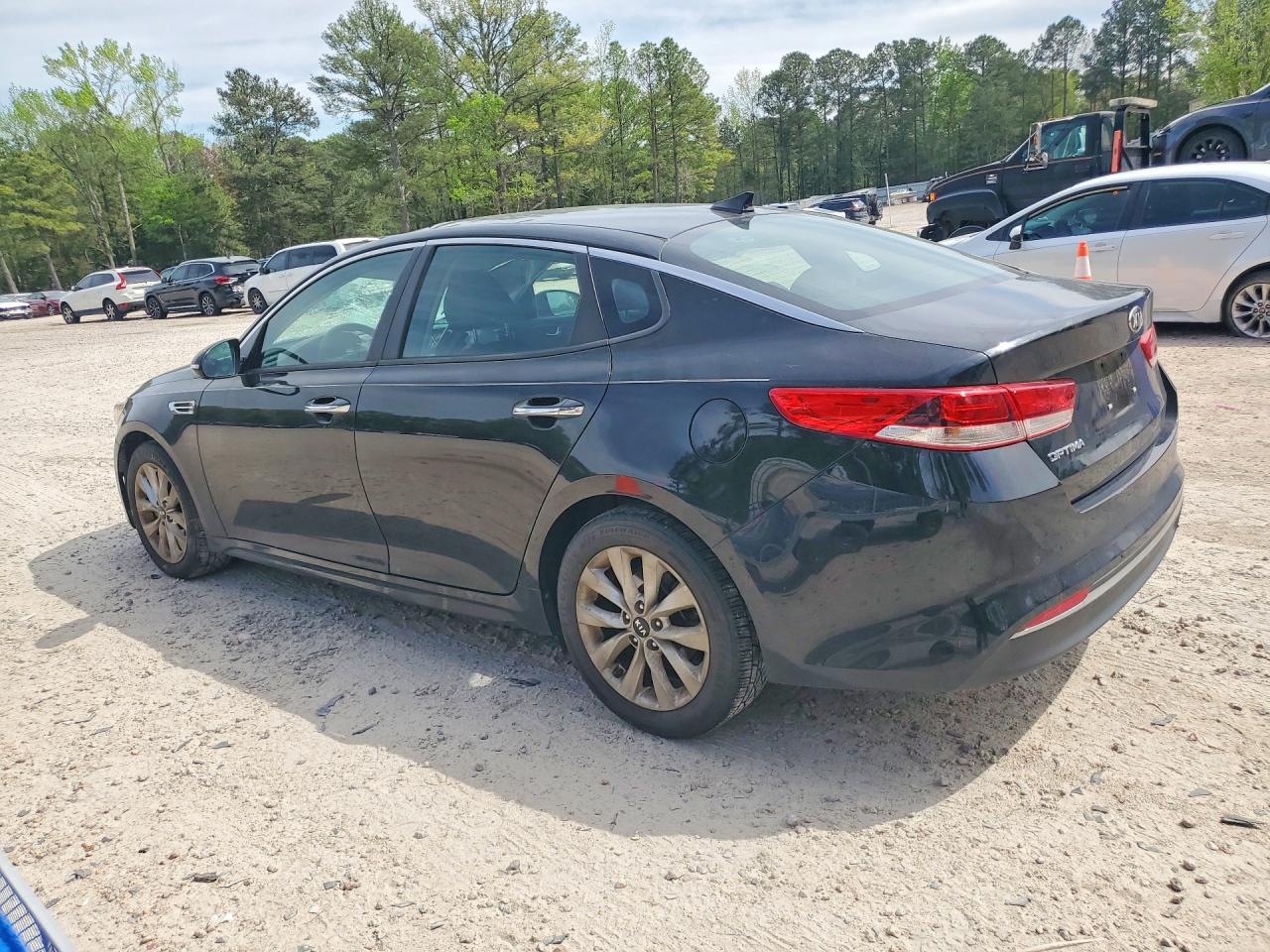 2018 KIA OPTIMA LX photo 4