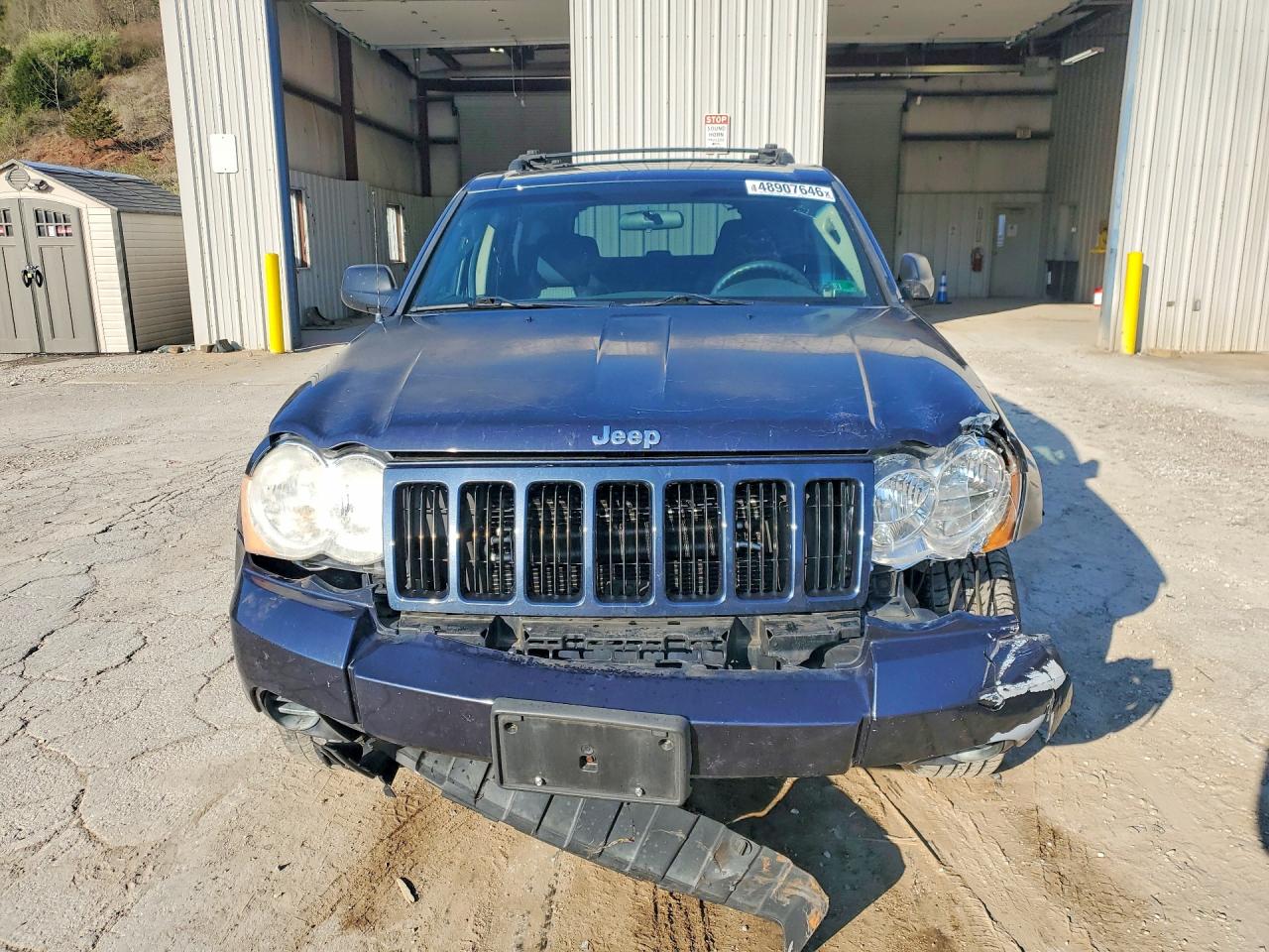 2010 JEEP GRAND CHEROKEE LAREDO photo 9