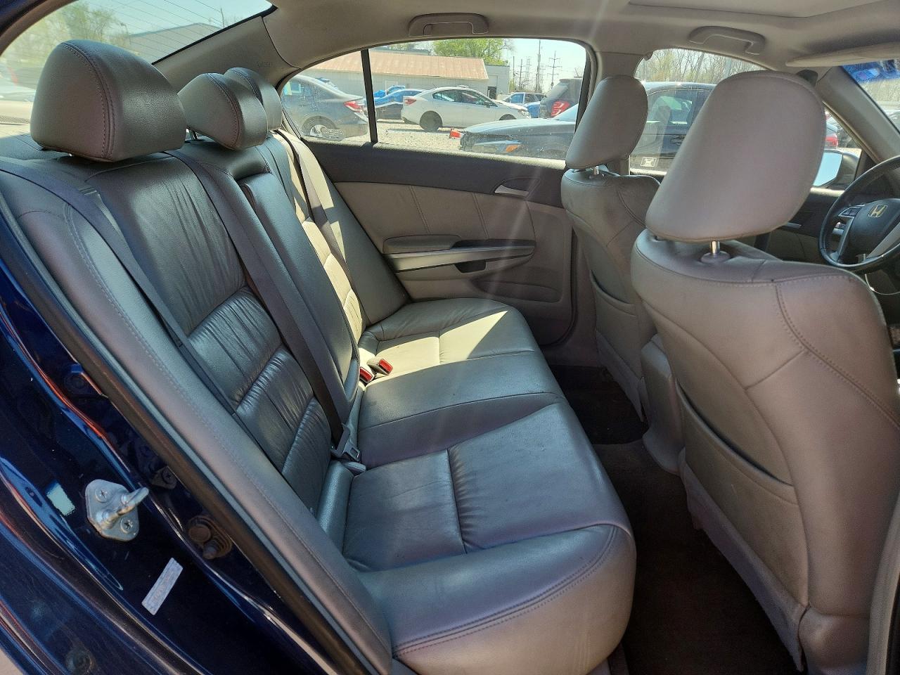 2008 HONDA ACCORD photo 28