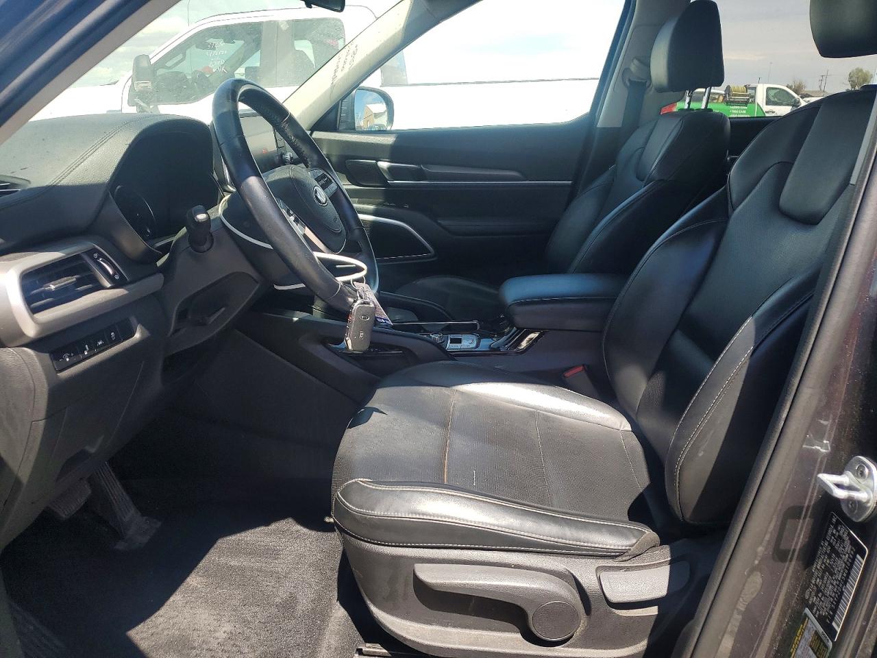2021 KIA TELLURIDE LX photo 13