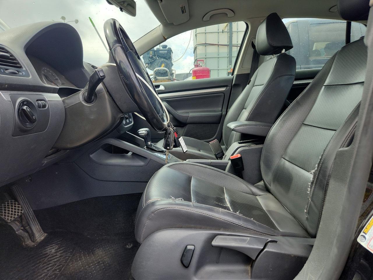 2009 VOLKSWAGEN JETTA SE photo 13