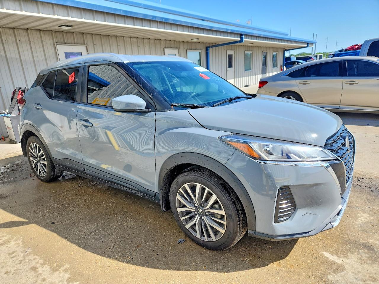 2021 NISSAN KICKS SV photo 7