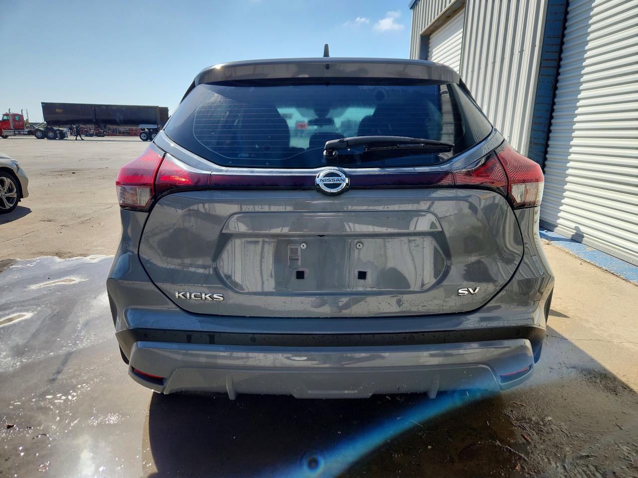 2021 NISSAN KICKS SV photo 11