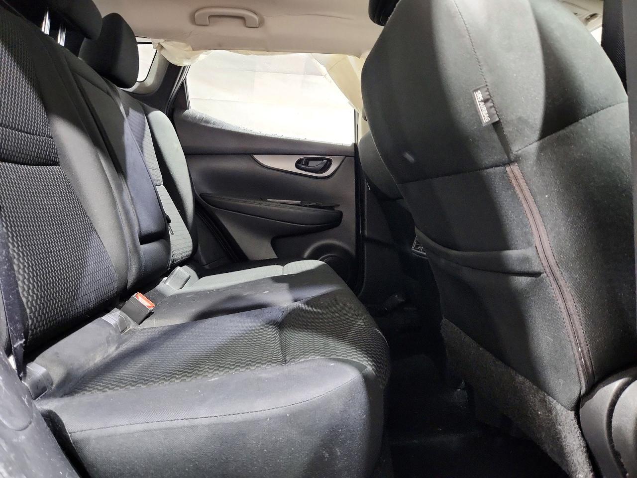 2019 NISSAN ROGUE SPORT S photo 31