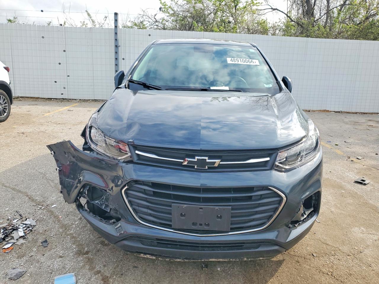 2021 CHEVROLET TRAX LS photo 13