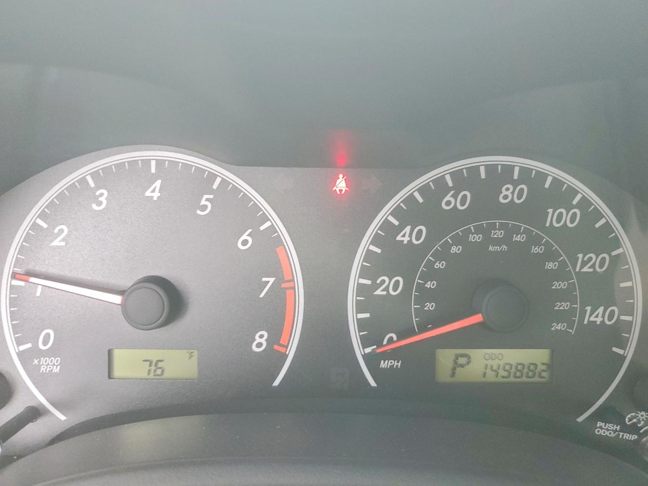 2012 TOYOTA COROLLA LE photo 9