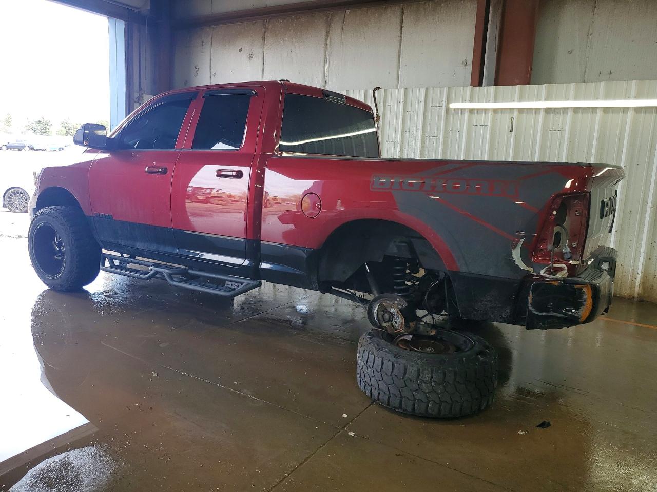 2014 RAM 1500 ST photo 3