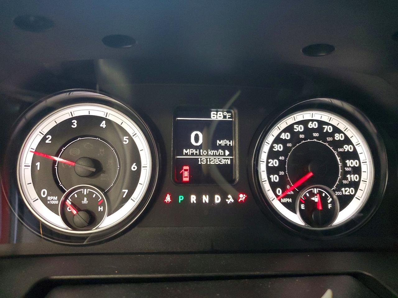 2014 RAM 1500 ST photo 17