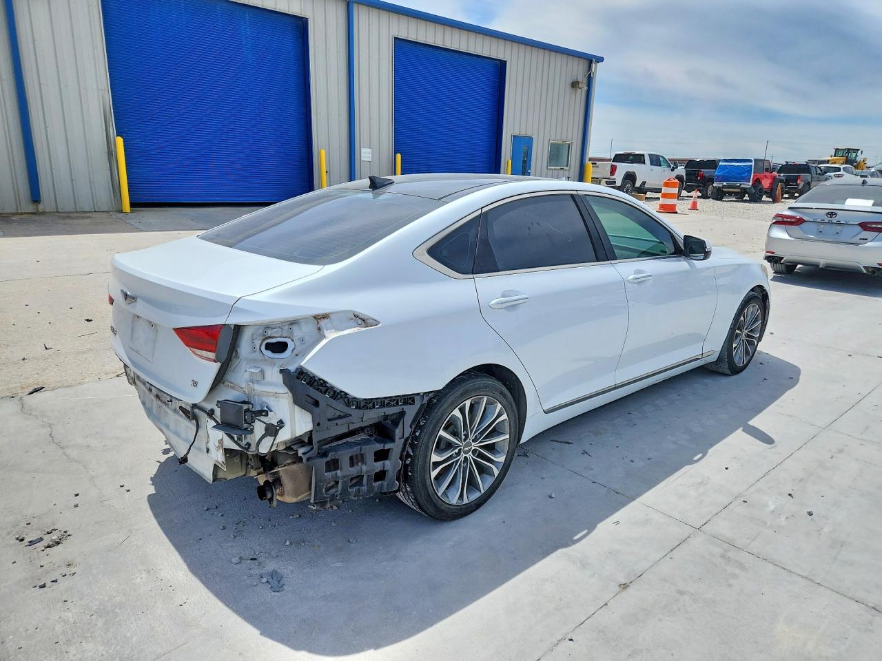 2015 HYUNDAI GENESIS 3.8L photo 7