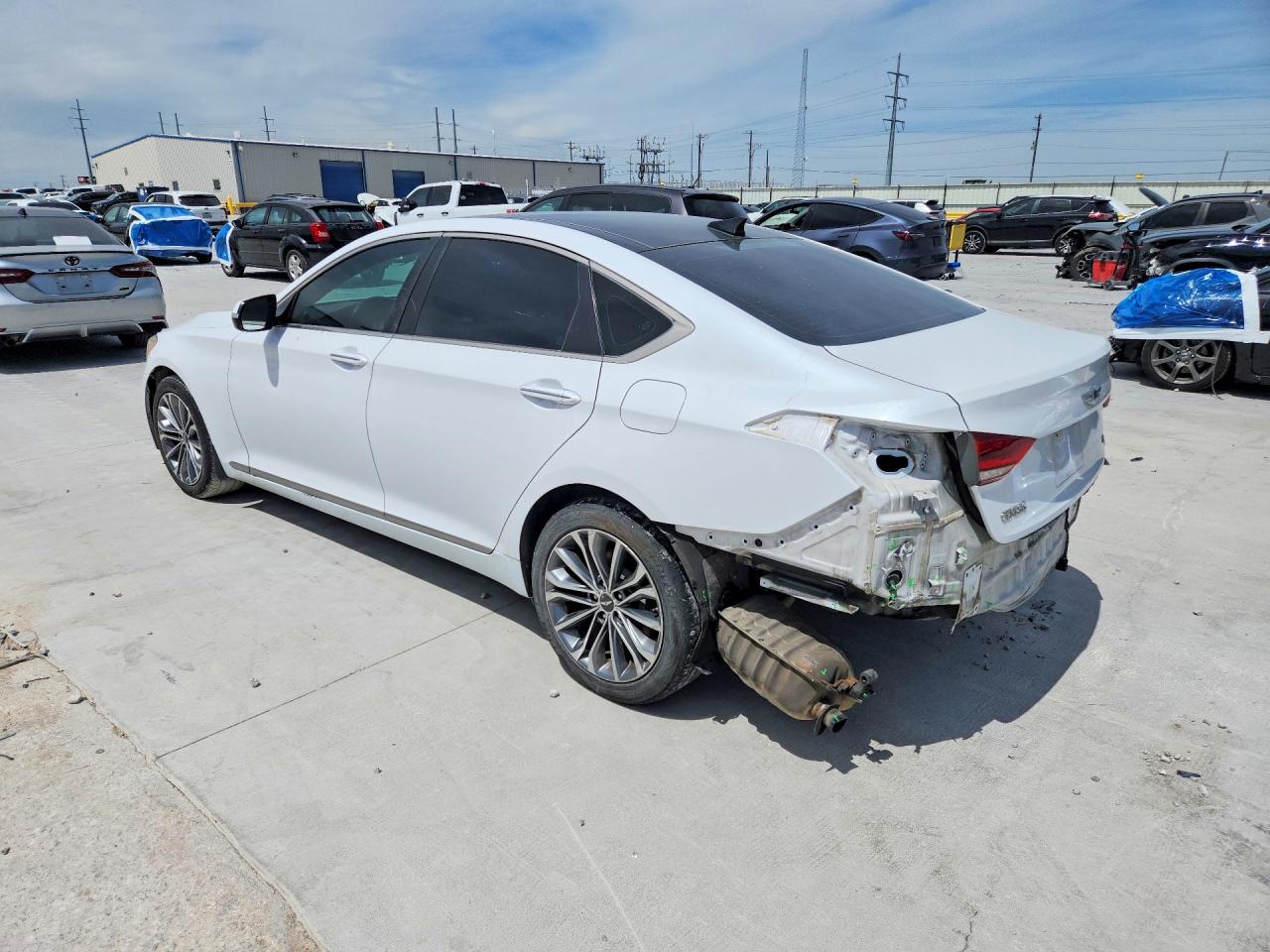2015 HYUNDAI GENESIS 3.8L photo 4