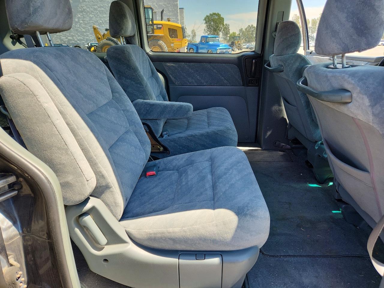 2004 HONDA ODYSSEY EX photo 21