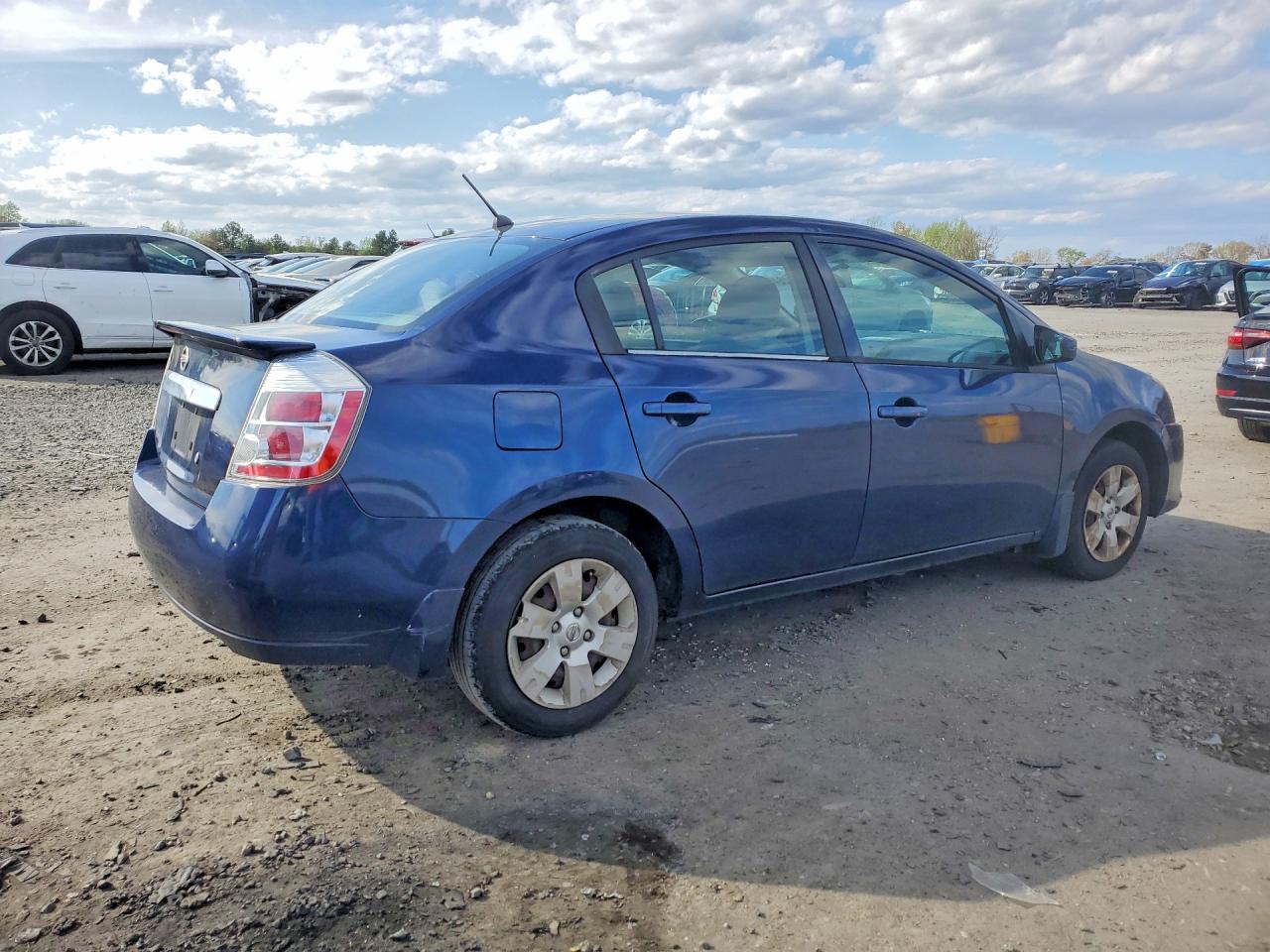 2011 NISSAN SENTRA 2.0 photo 5