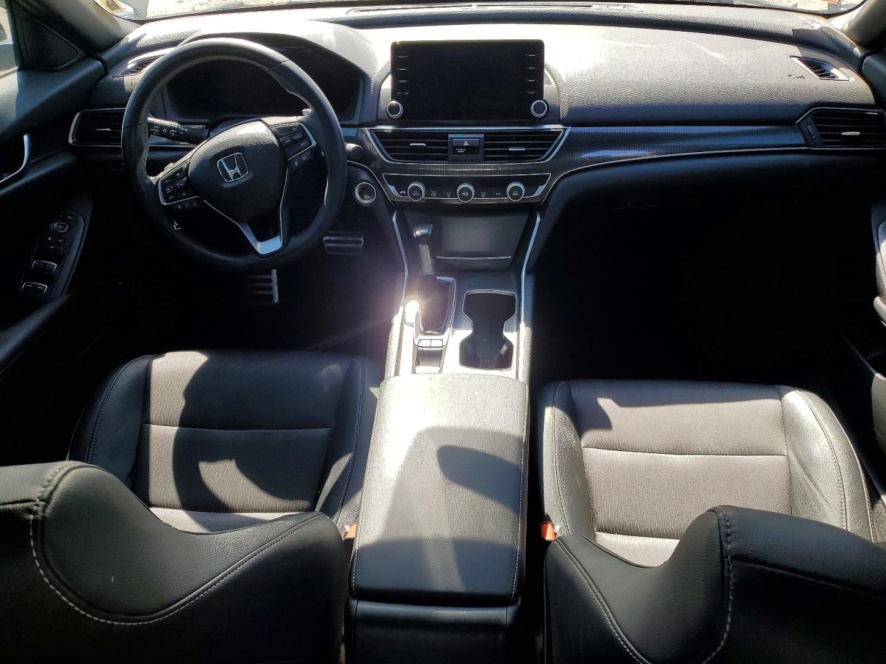 2020 HONDA ACCORD SPORT photo 22