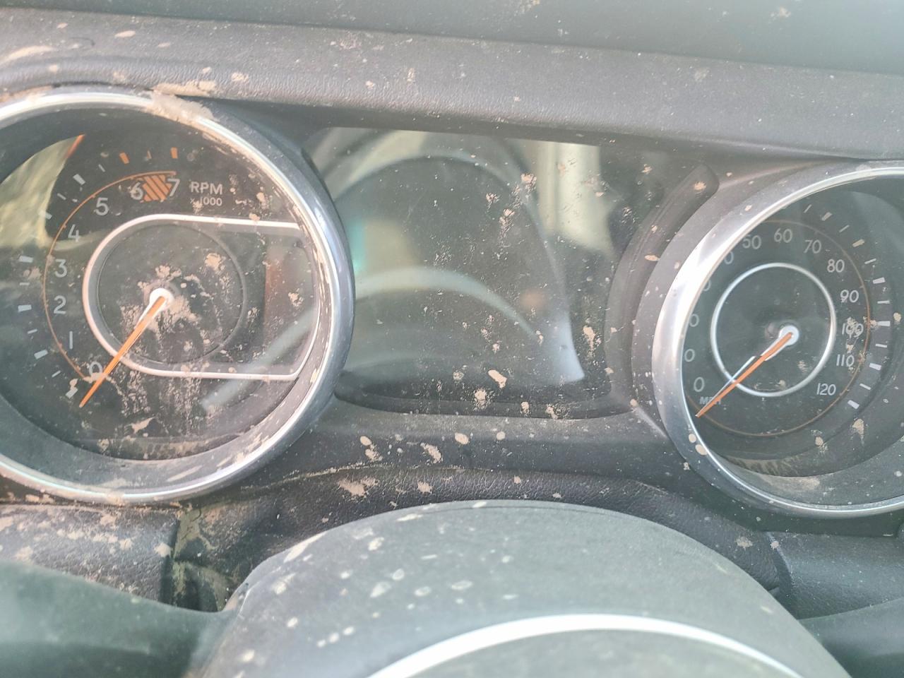 2018 JEEP WRANGLER UNLIMITED SAHARA photo 17