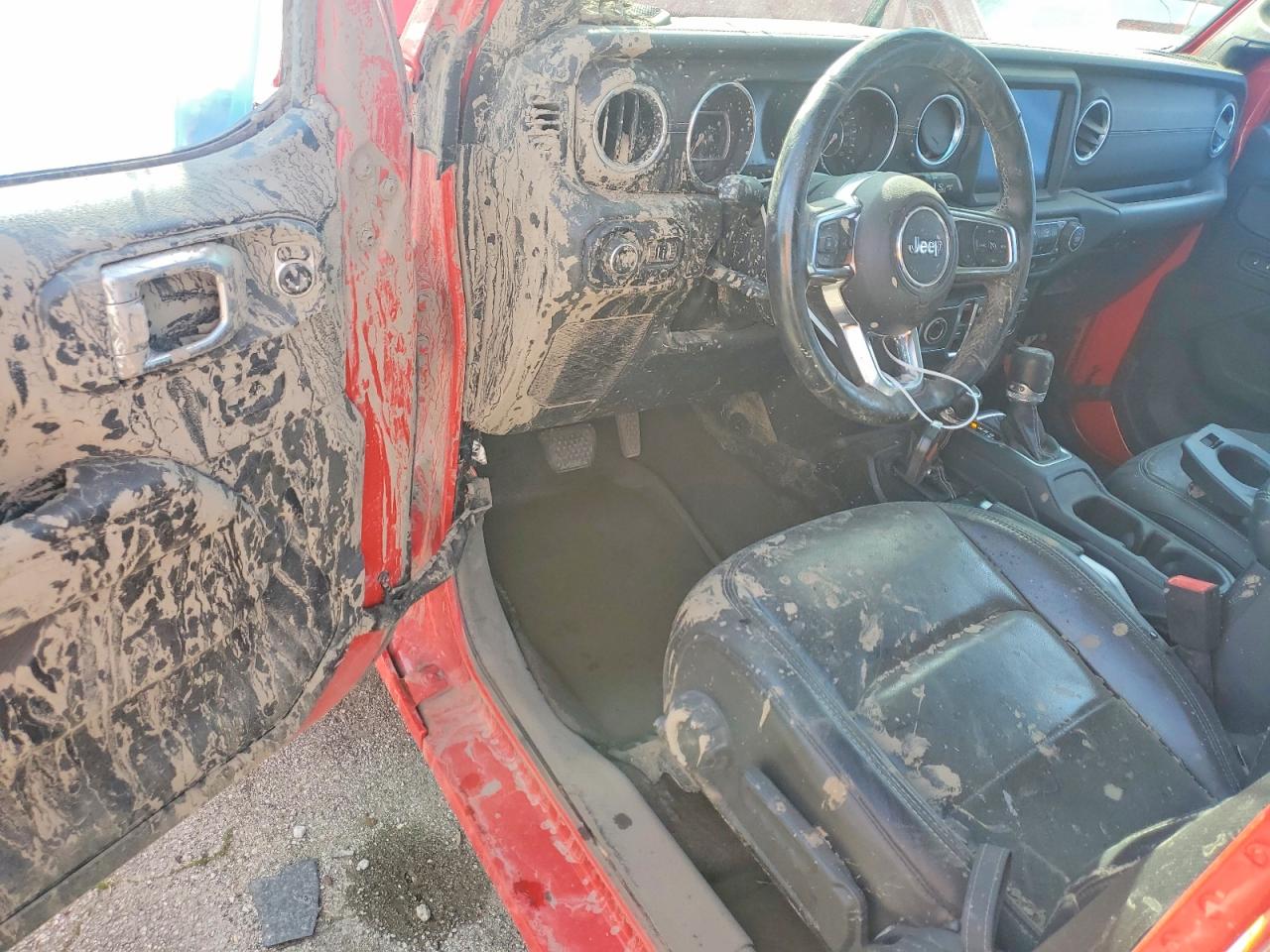 2018 JEEP WRANGLER UNLIMITED SAHARA photo 15