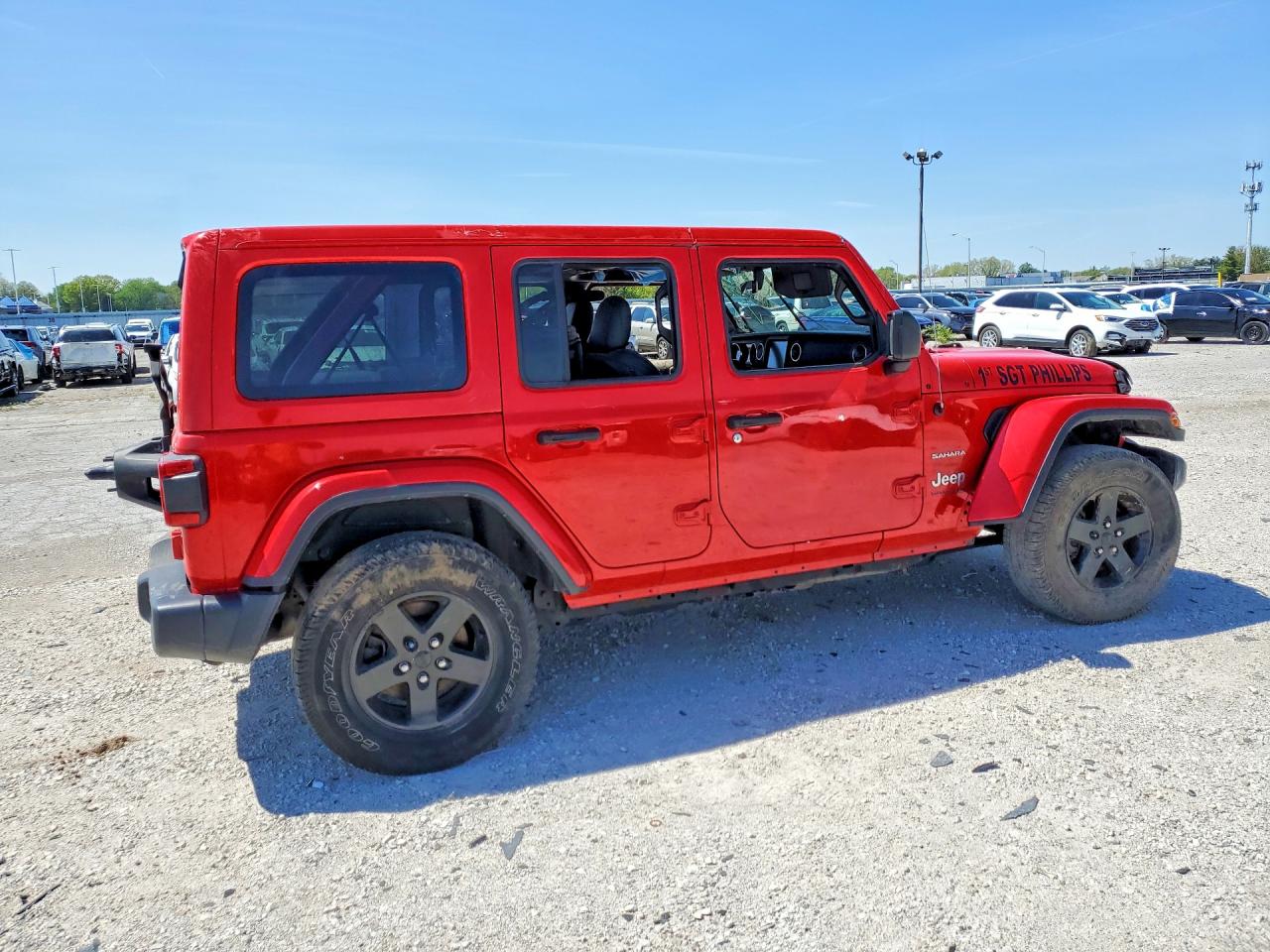 2018 JEEP WRANGLER UNLIMITED SAHARA photo 5