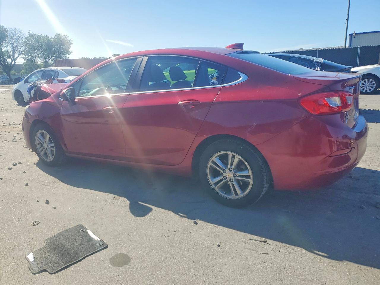 2017 CHEVROLET CRUZE LT photo 3