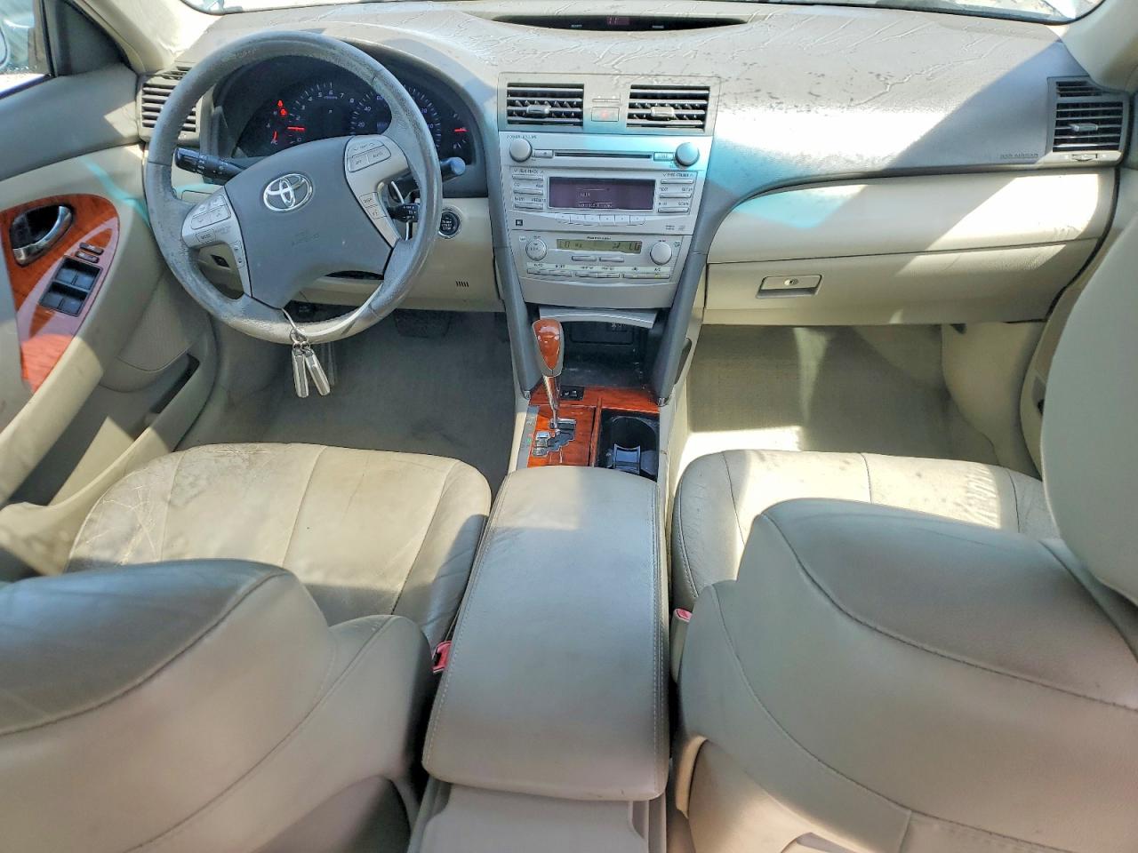 2010 TOYOTA CAMRY XLE V6 photo 8