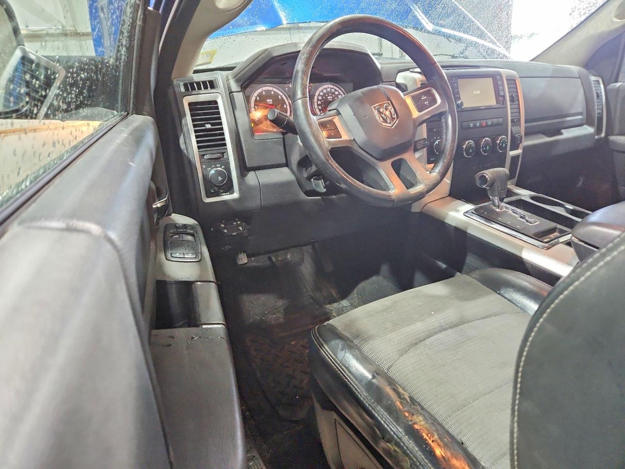 2011 DODGE RAM 1500 photo 15