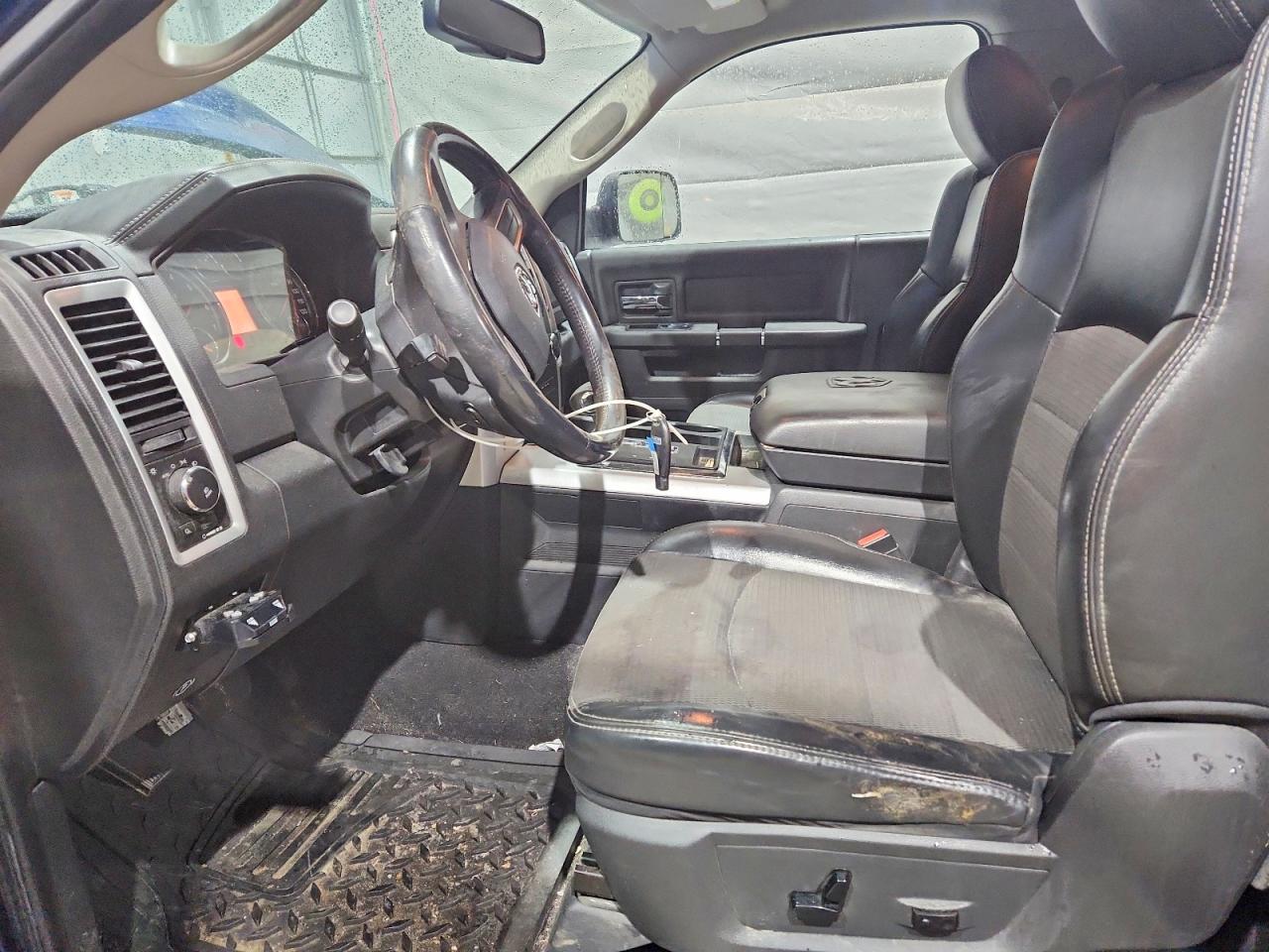 2011 DODGE RAM 1500 photo 13