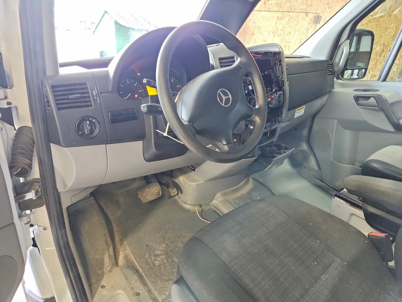 2017 MERCEDES-BENZ SPRINTER 2500 photo 22