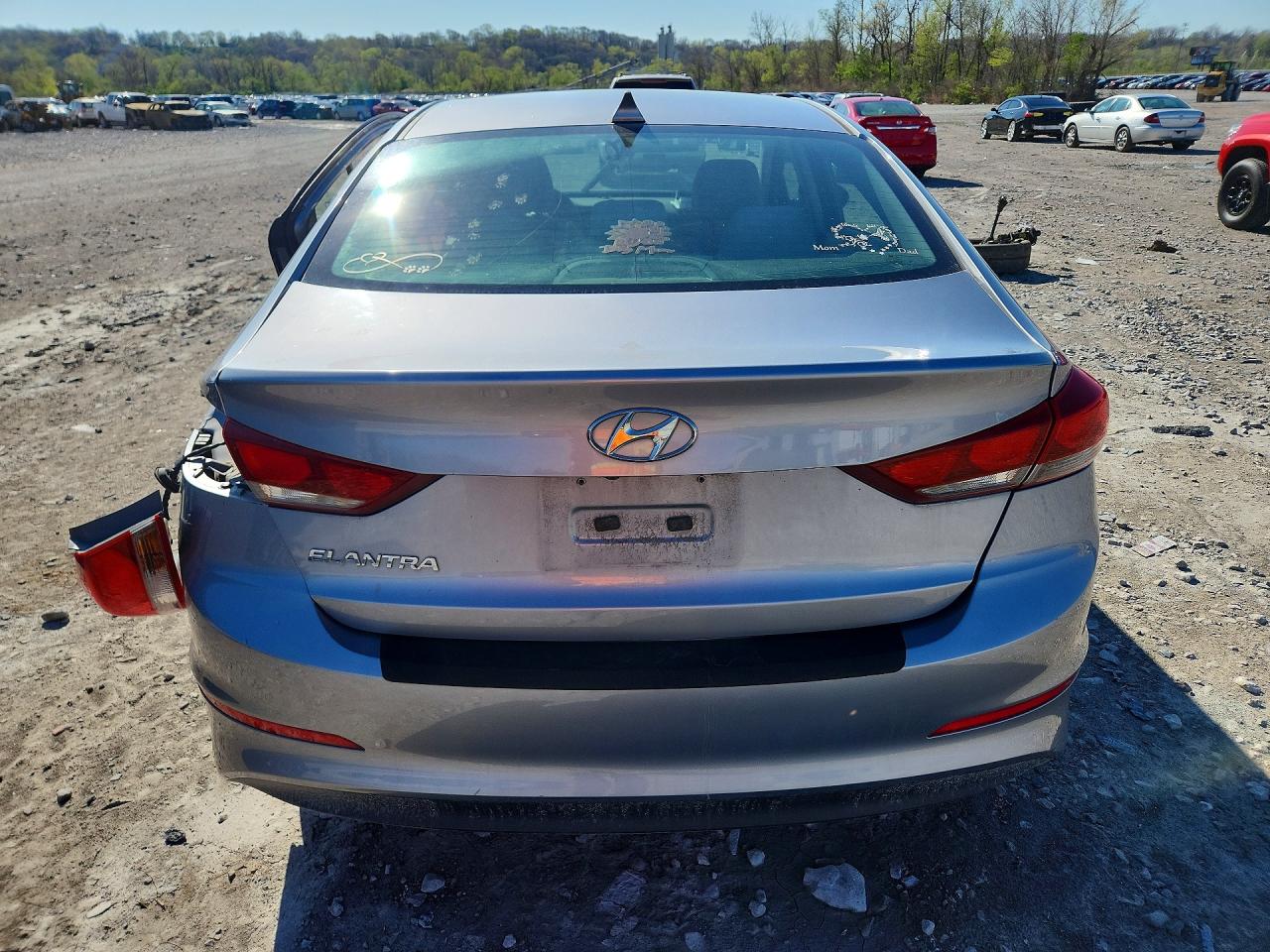 2017 HYUNDAI ELANTRA SE photo 6