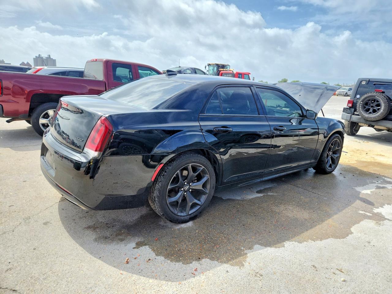 2021 CHRYSLER 300 TOURING photo 5