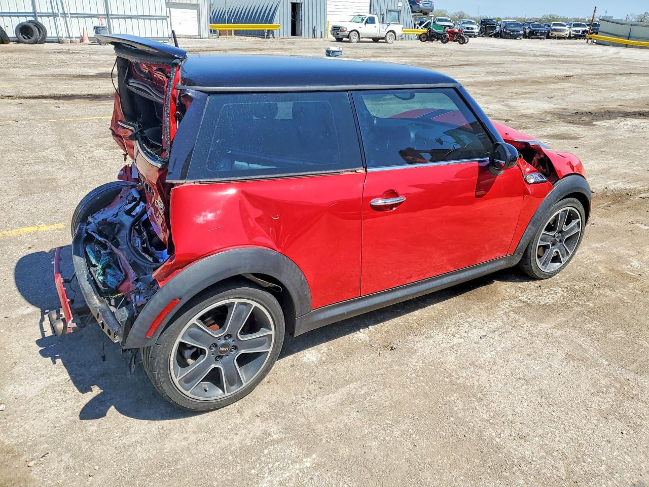 2012 MINI COOPER S photo 7