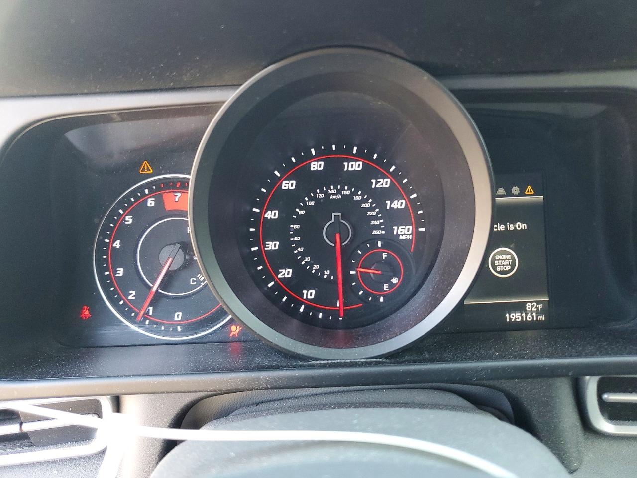 2022 HYUNDAI ELANTRA SEL photo 17