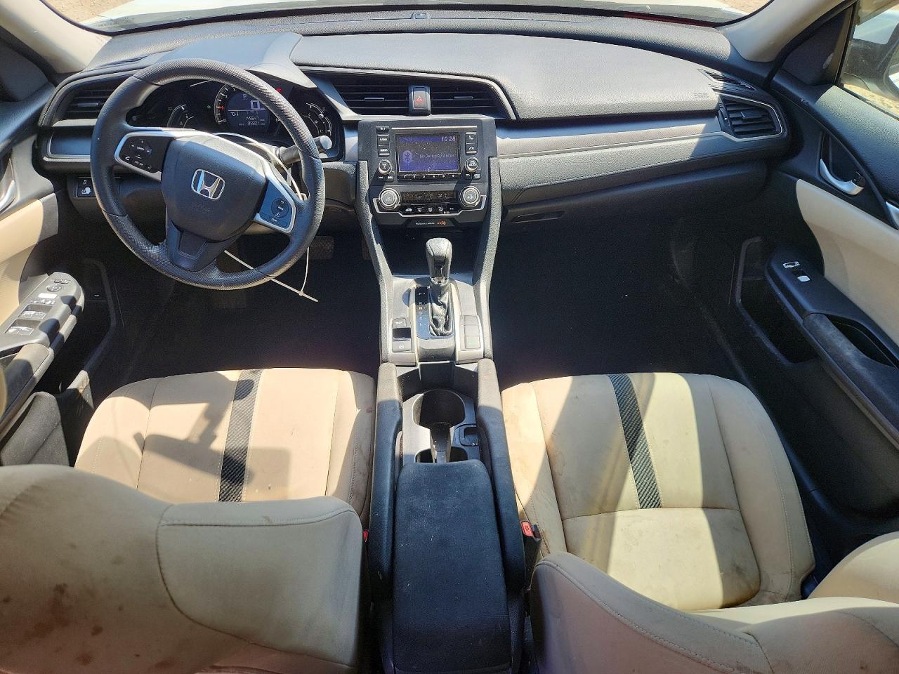 2016 HONDA CIVIC LX photo 8