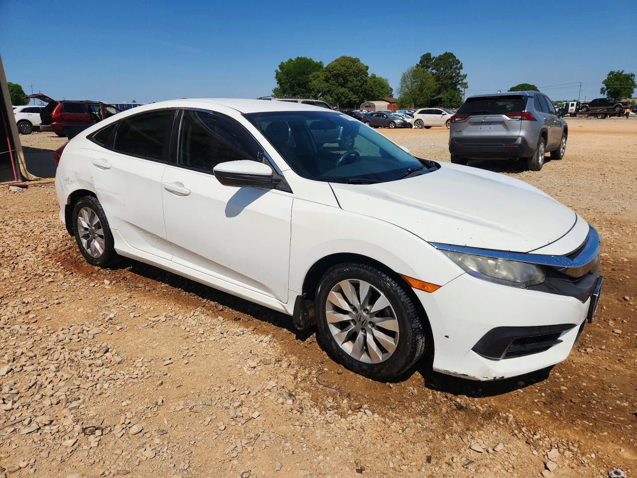2016 HONDA CIVIC LX photo 4