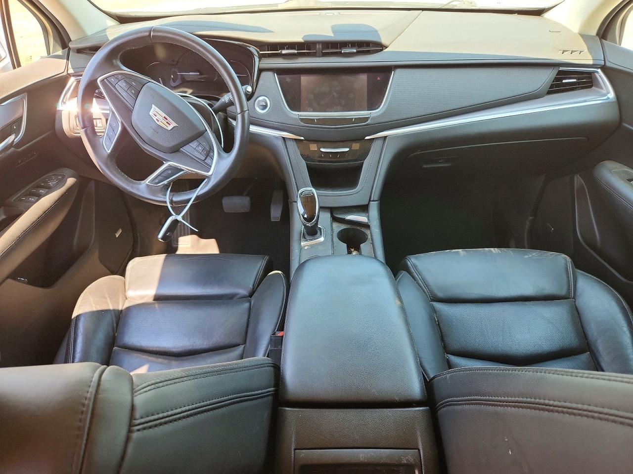 2017 CADILLAC XT5 LUXURY photo 15