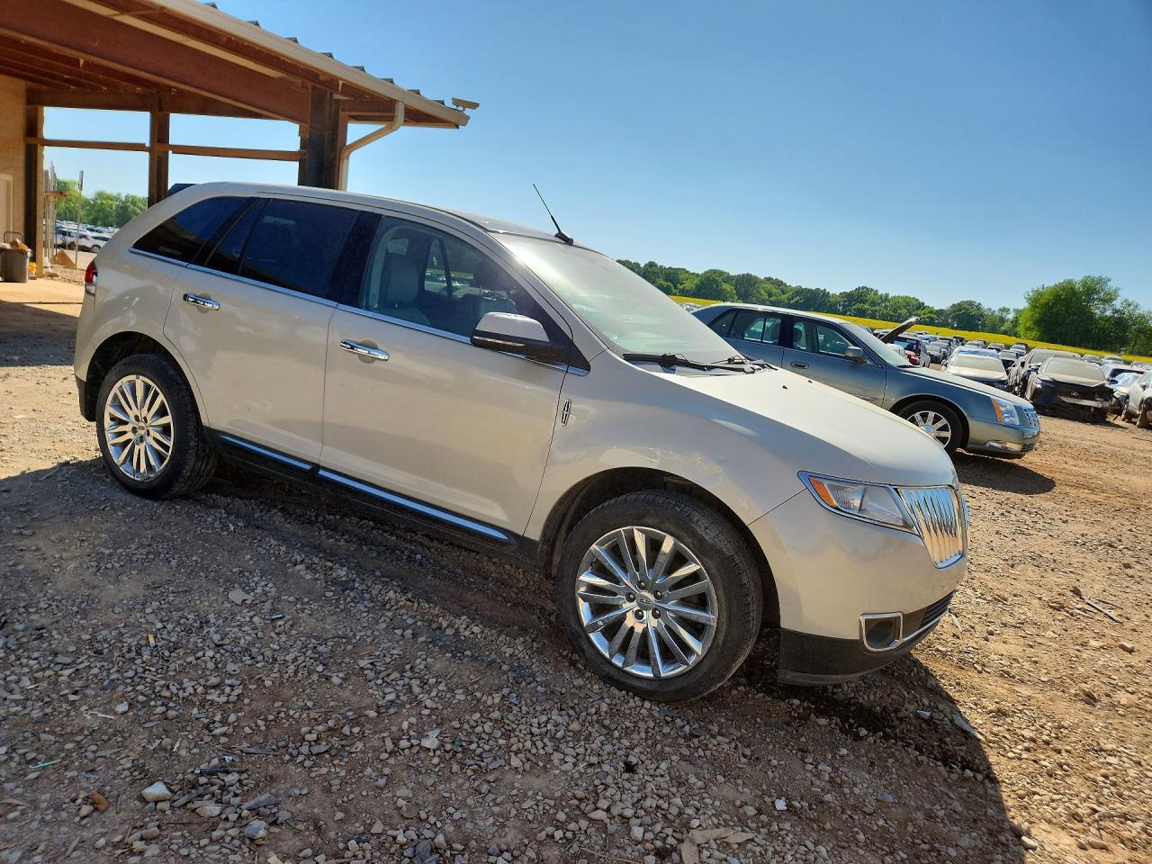 2014 LINCOLN TOWNHOUSE MKX photo 10